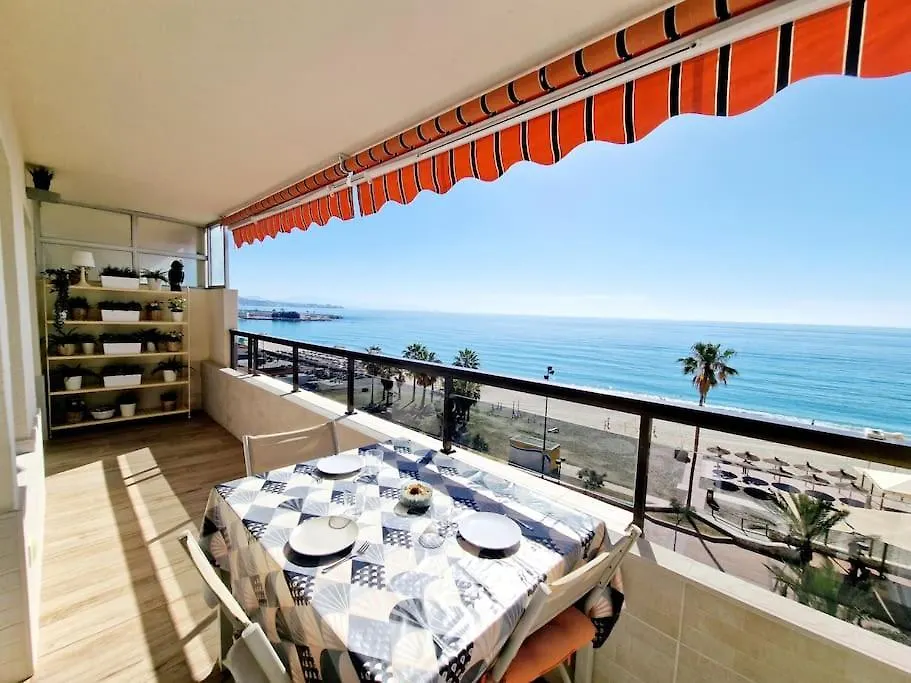 Beachfront Dream: Prime Location With Sea Views Fuengirola Apartman